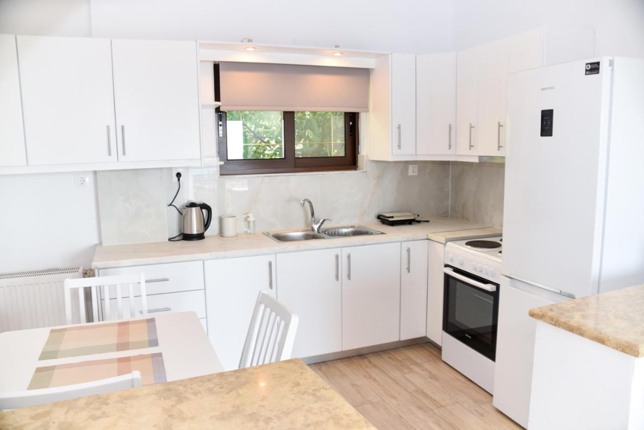 Prana'S Castle Apartment Kyparissia Exterior photo